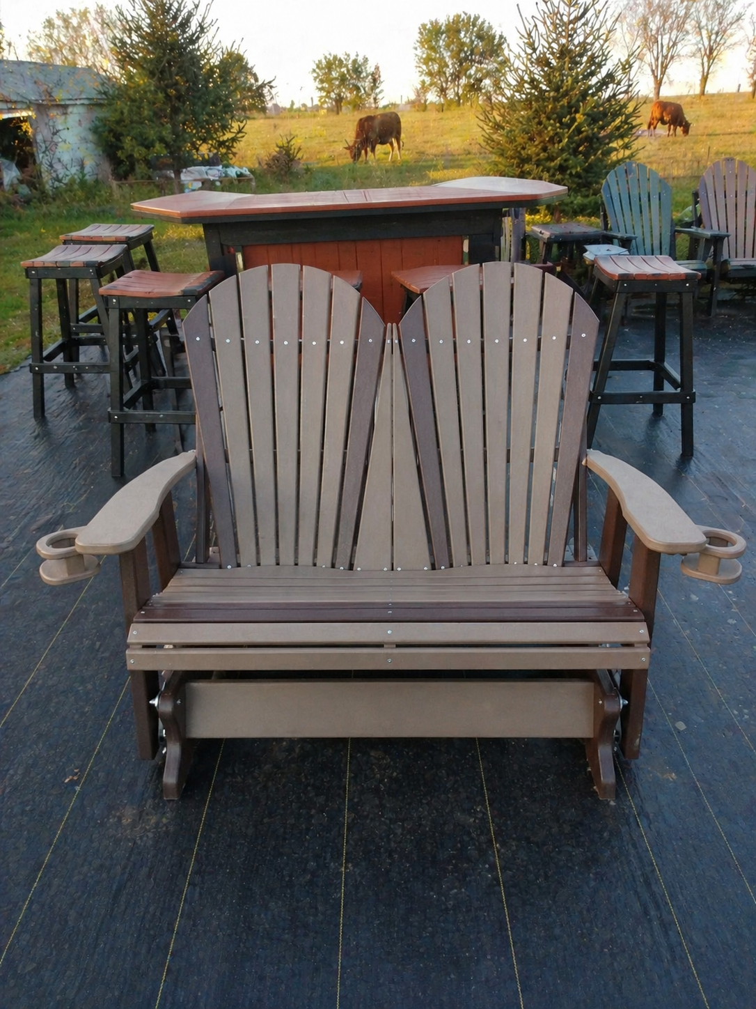 Double Glider w/attached table